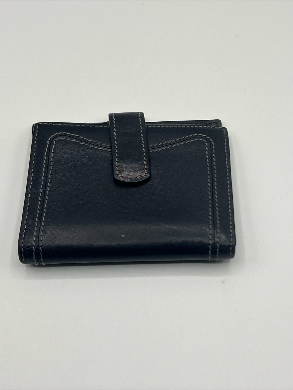 Vintage Tusk Leather Bi-fold Wallet